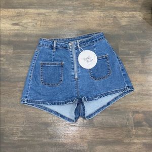 Princess Polly shorts